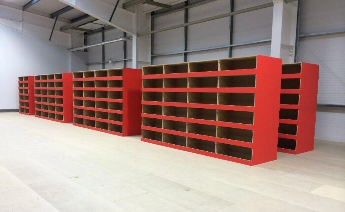 Made to measure warehouse storage shelving